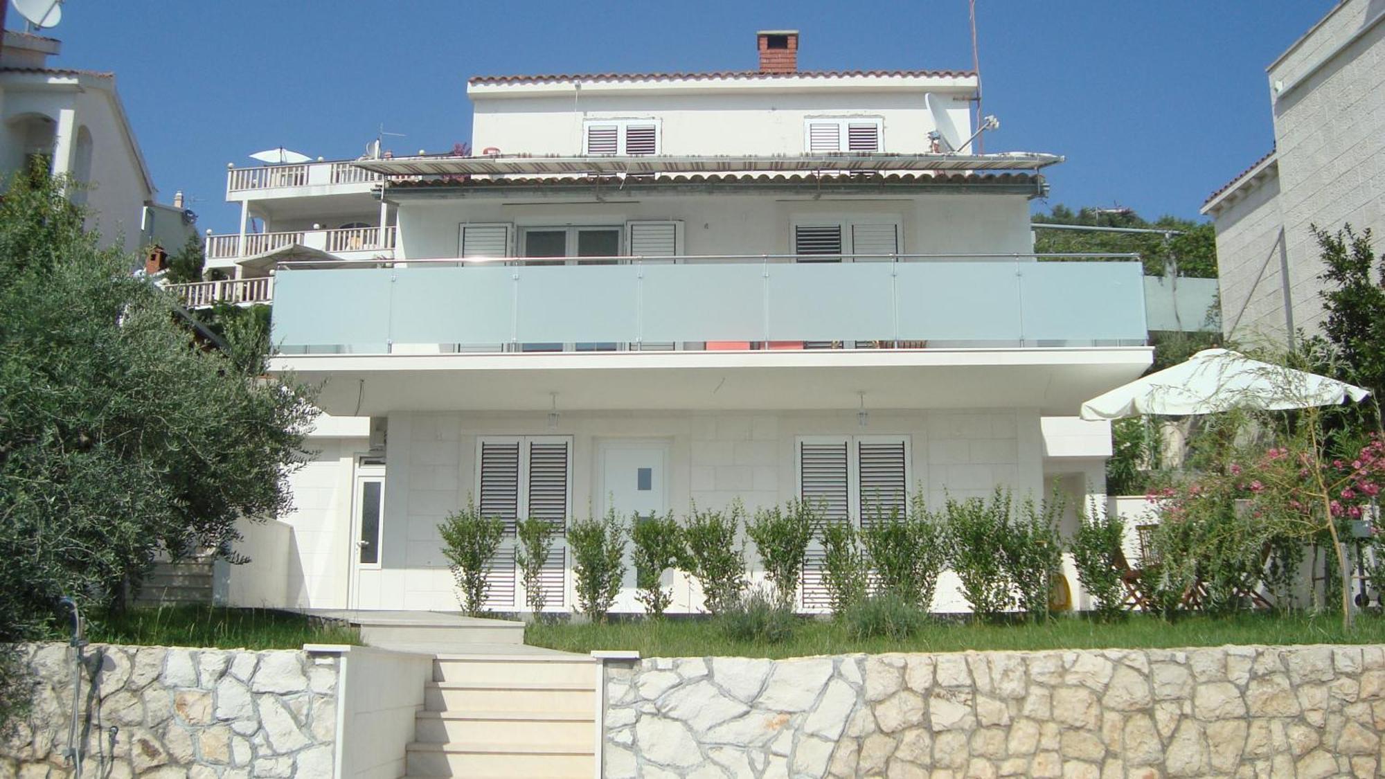 Apartments Niana With Heated Seawater Swimingpool Donji Okrug  Kültér fotó